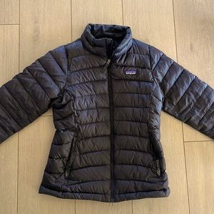 Girls black Patagonia jacket size L (12 ) EUC